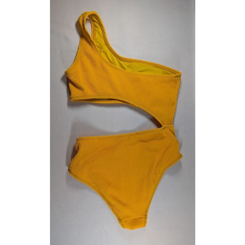 Women's Pink Lily Yellow One Shoulder Cutout One Piece Swimsuit M